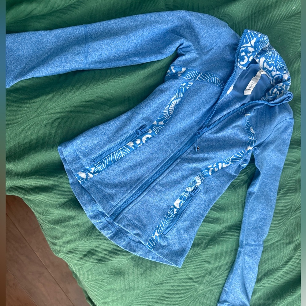 Women’s Lululemon active jacket, like brand new
